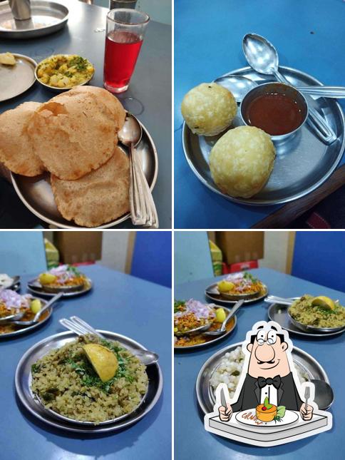 Food at Prakash Shakahari Upahar Kendra