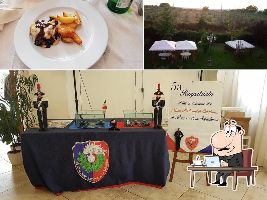 La interni e cibo del ristorante