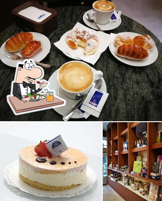 La foto di cibo e interni da Pasticceria Dante Vigevano