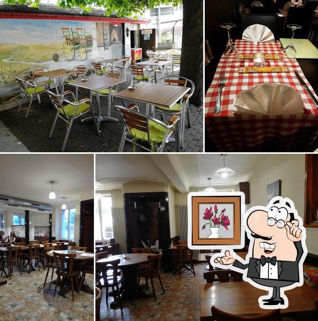 Dai un'occhiata agli interni di Cafe