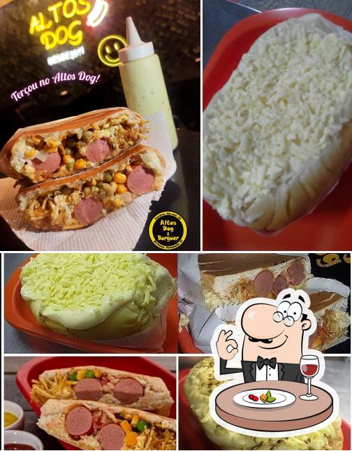 Comida em Altos Dog