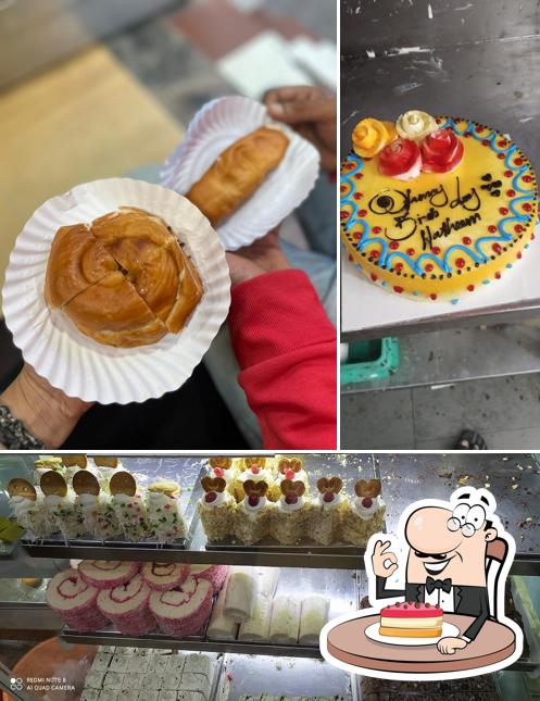 Cheesecake at Kodai Iyengar Bakery