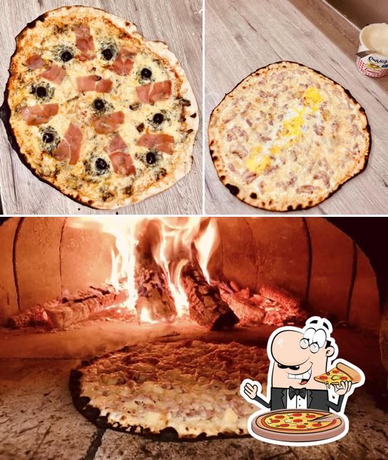 LE PETIT MONDE DE LOLO CAMION PIZZA AU FEU DE BOIS