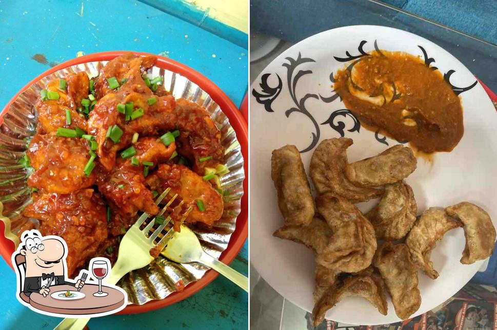 Food at Momo's Corner