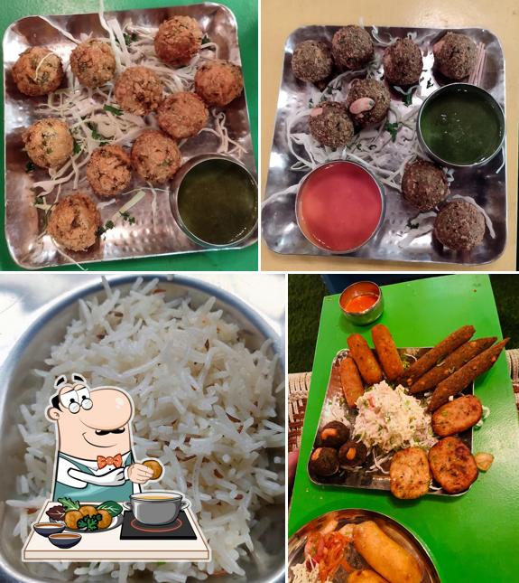 Falafel at Kapoor's Cafe - Hitex