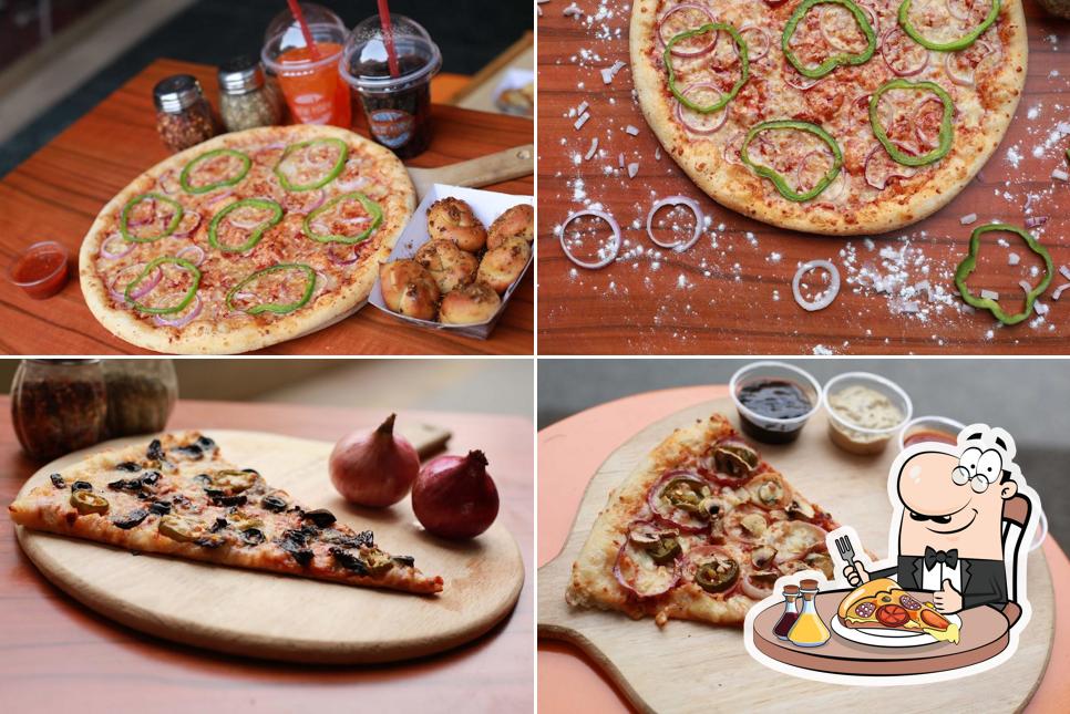 Order various variants of pizza