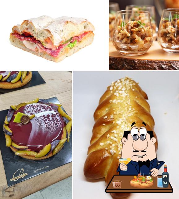 Prenditi un panino a Konditorei Buchmann AG