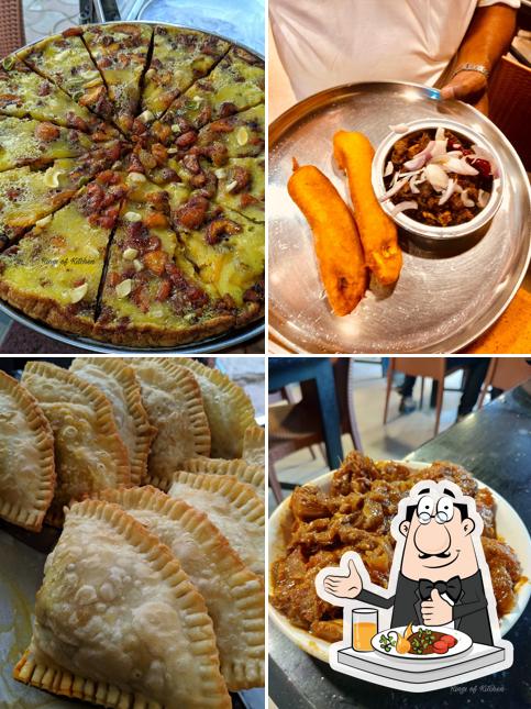 Meals at Tharavadu Restaurant