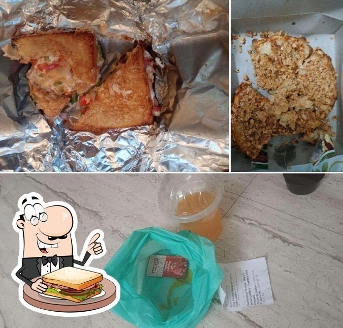 Grilled cheese sandwich at Cafe 360°