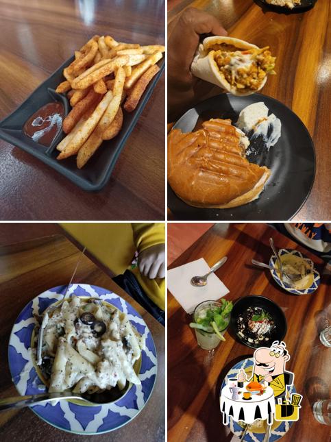 Pahadi Cafe