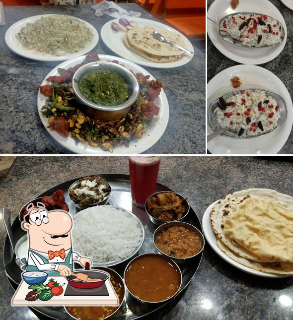 Chicken curry at Punit Family Restaurant - Veg