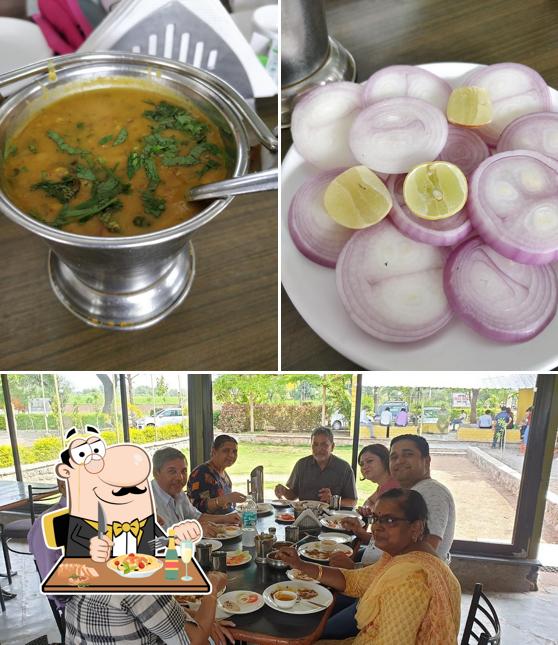 Food at Hotel Nimar Spice Maheshwar