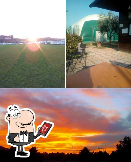 Guarda gli esterni di Tennis Club Lucrezia