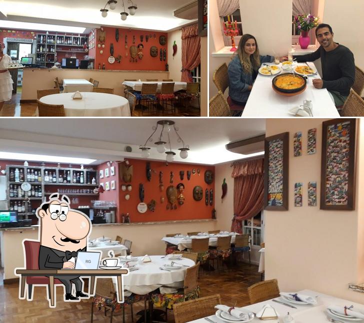 O interior do Alguidares Bar e Restaurante Ltda