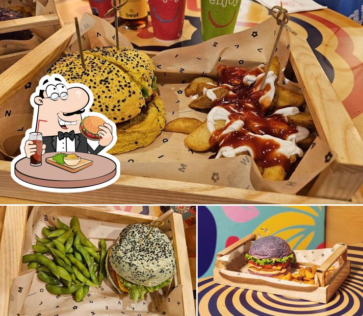 Ordina un hamburger a Flower Burger