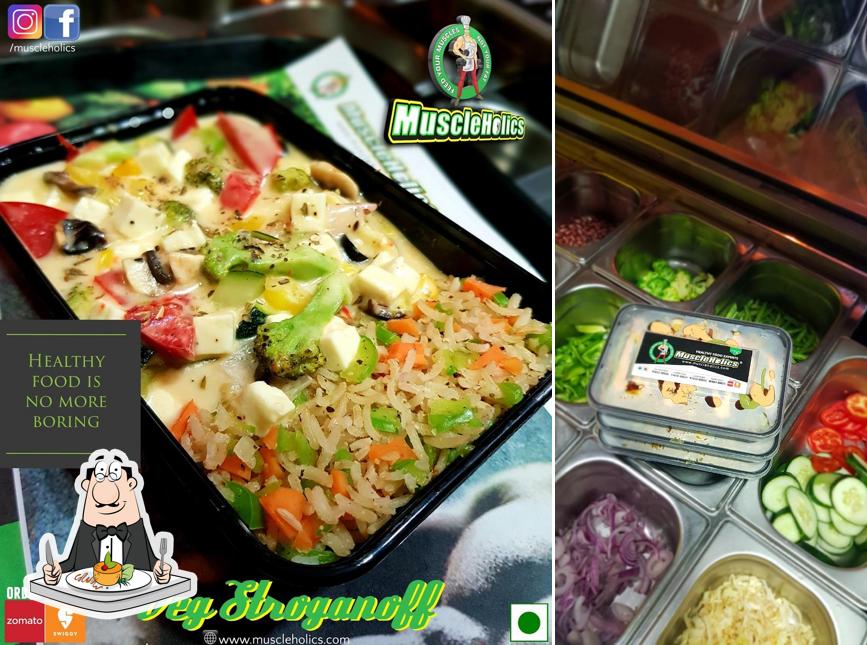 Meals at Muscleholics "The Health Food Cafe"