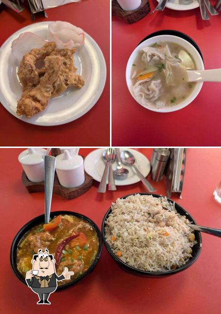 Enjoy a beverage at Flavor Of China Town