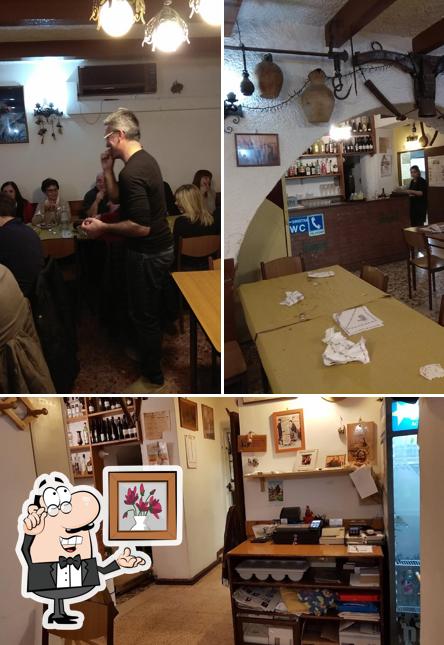 Gli interni di Osteria Fafein