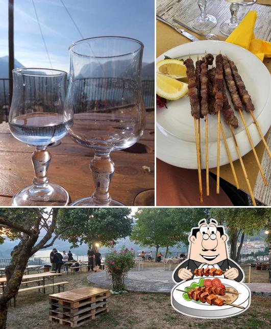 La cibo e interni del ristorante