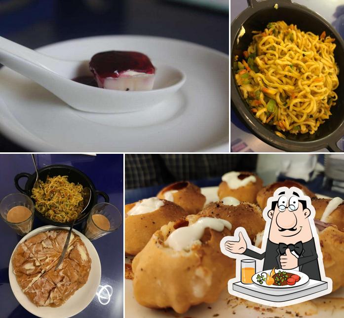 Food at Gossip Cake My World