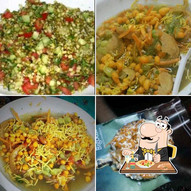 Meals at Om Shiva Shakti Chats Centre