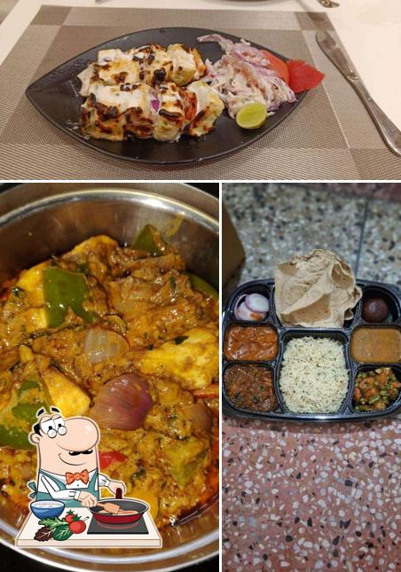 Chicken curry at Chauchak Restaurant