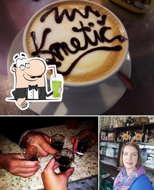 Goditi qualcosa da bere a Bar Kmetič