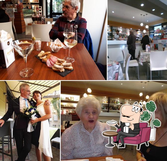 Dai un'occhiata agli interni di Bar Simoni