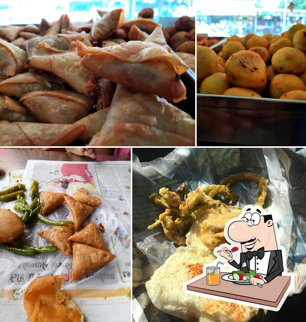 Food at Shree Ganesh Paties & Farsan Mart