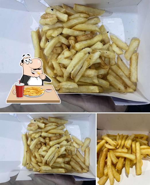 French fries at Big Smokin' Burgers