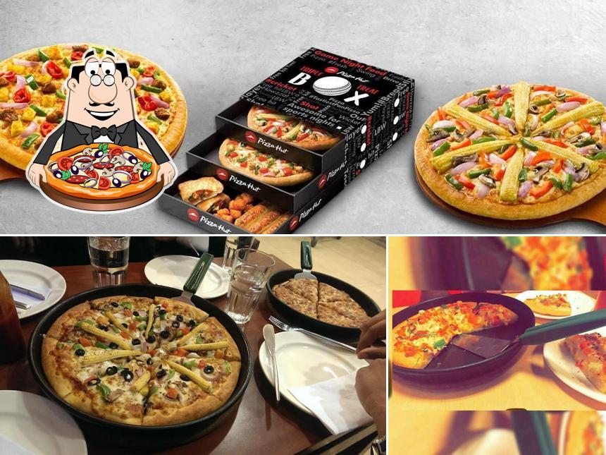 Get pizza at Pizza Hut Saharaganj Mall, Lucknow