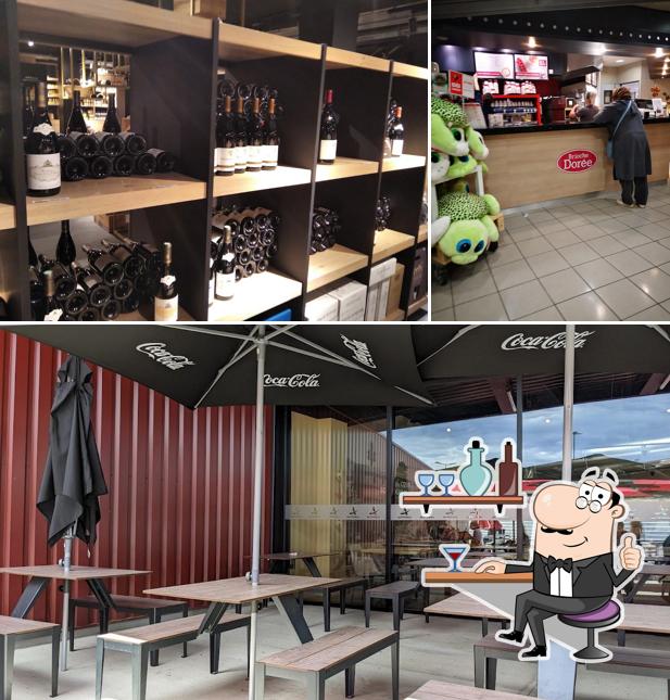 La photo de la intérieur et vin de Autogrill - Aire de Beaune Merceuil A6’s