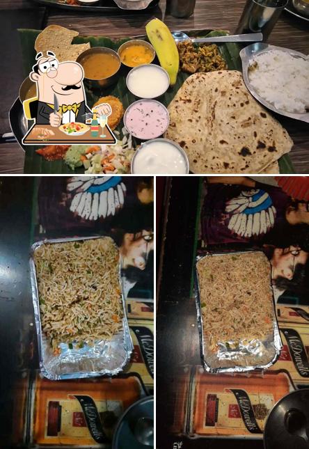 Food at Cafe Antruz Mahal
