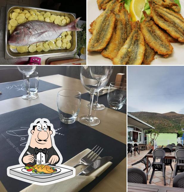Ristorante Pizzeria "DaVito" serve un menu per gli amanti del pesce