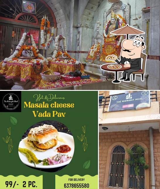 Among different things one can find exterior and food at The Midnight Meal