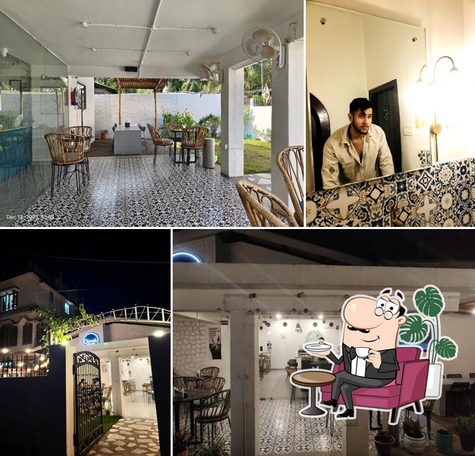 The interior of Olmak