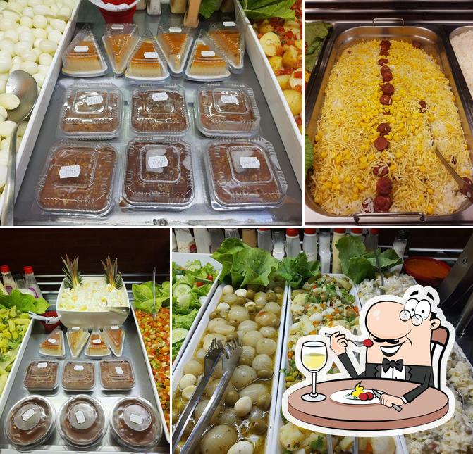 Comida em Espetinhos Elói