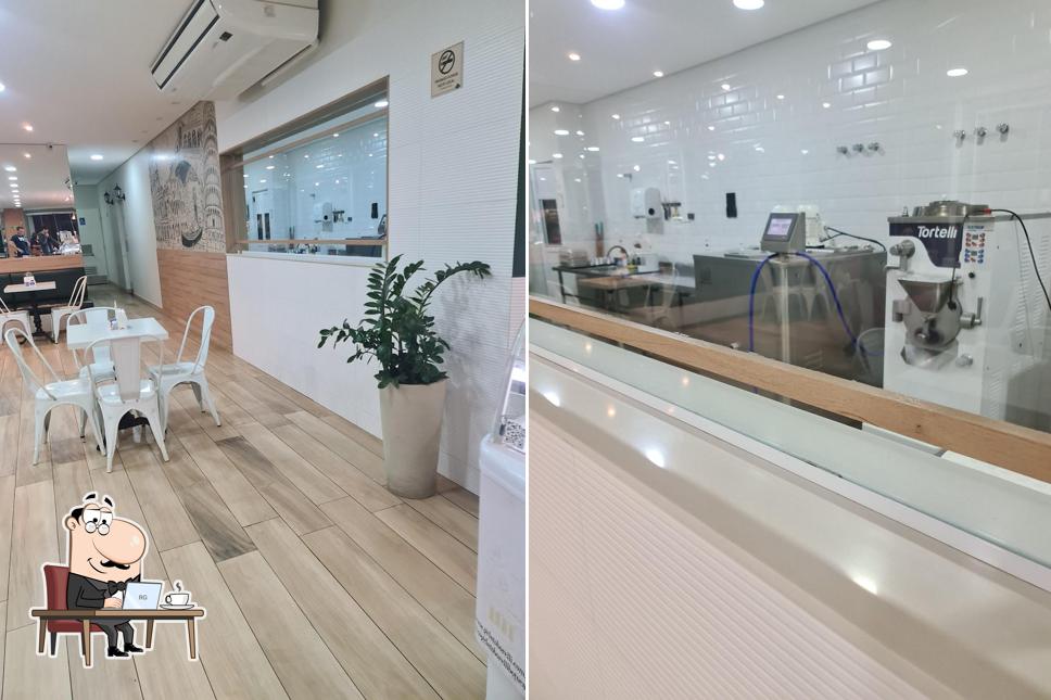 O interior do Gelato Borelli Botucatu