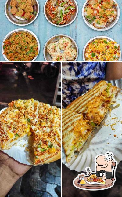 Pick pizza at Crunchy N Munchy Chaat