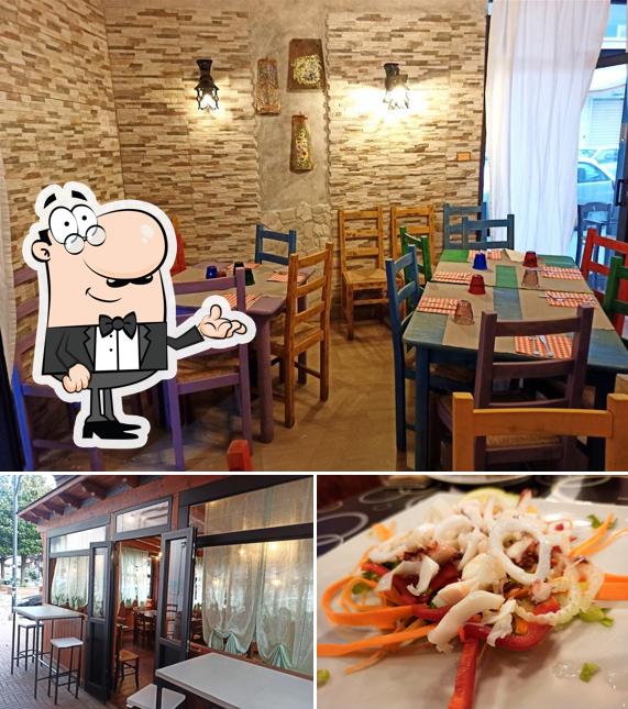 La interni e cibo del ristorante