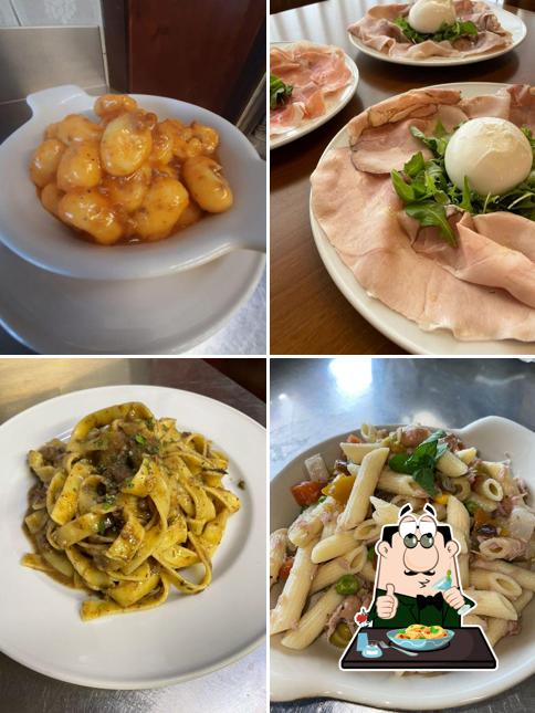 Platti al Trattoria Cimbarlin