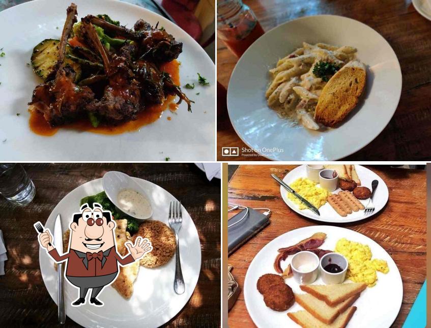 Food at Autumn Leaf Cafe