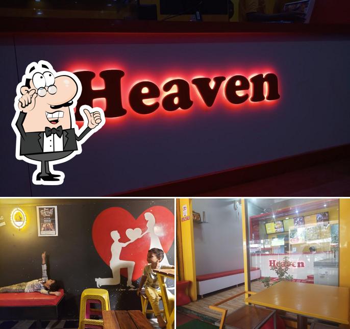 The interior of Heaven pizza&Cafe ichalkaranji
