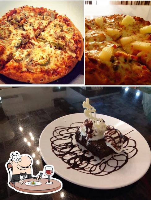 Food at PIZZA Market
