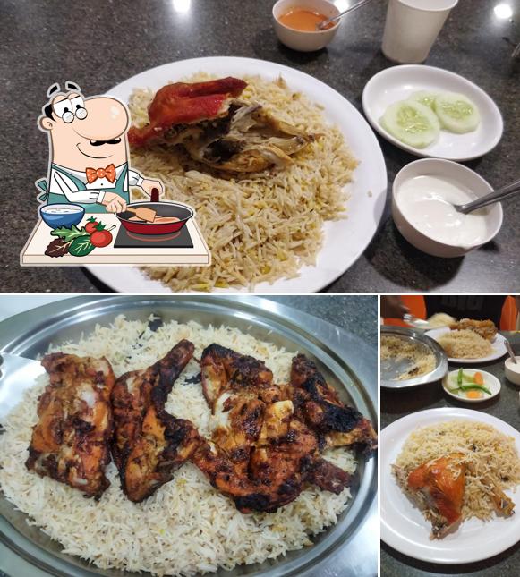 Chicken curry at AL- NOOR ARABIAN KUZHIMANTHI