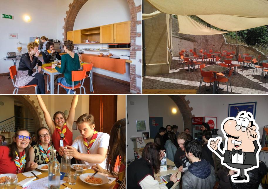 Gli interni di Student's Hostel Gowett