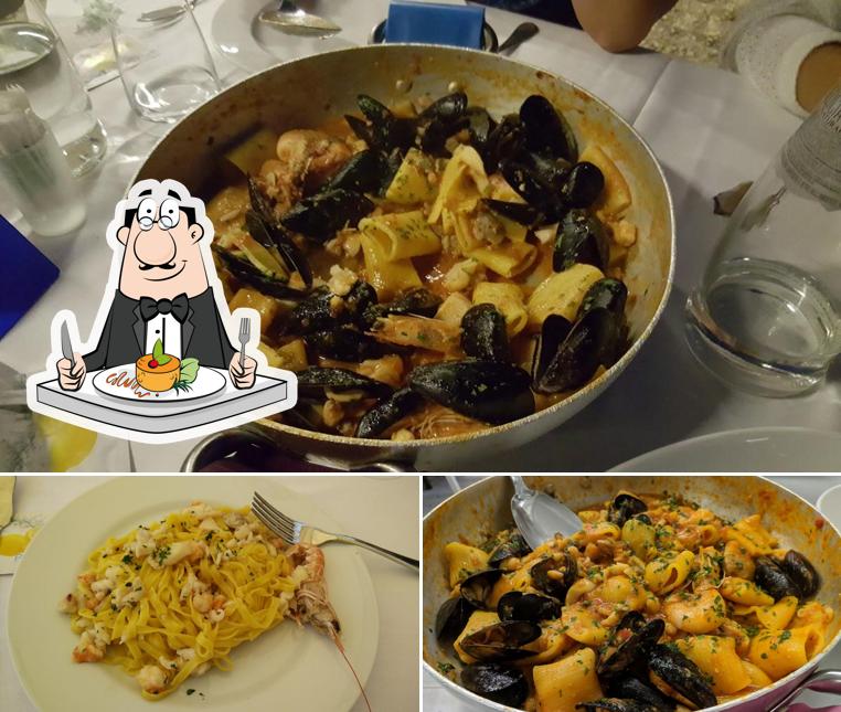 Cibo al Ristorante 30 NODI