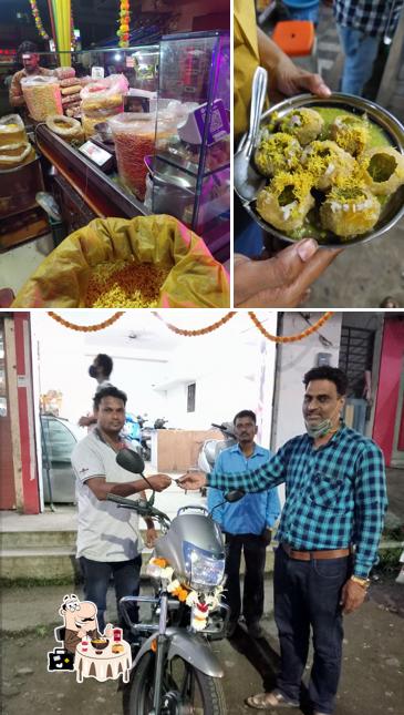 Food at Seetai Bhel & Panipuri Center