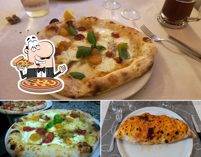A Ristorante Pizzeria Amalfi, puoi ordinare una bella pizza