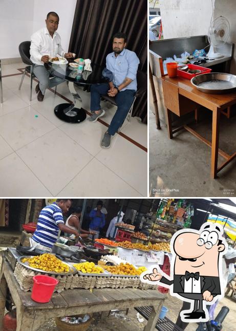 Check out how Gyani Samosa looks inside